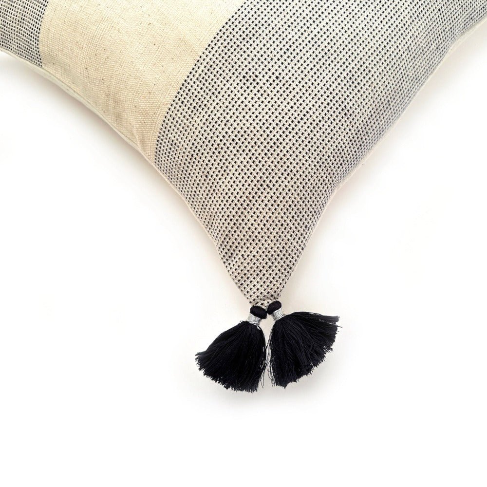 Koble Handwoven Pillow Cover - TEJIDO